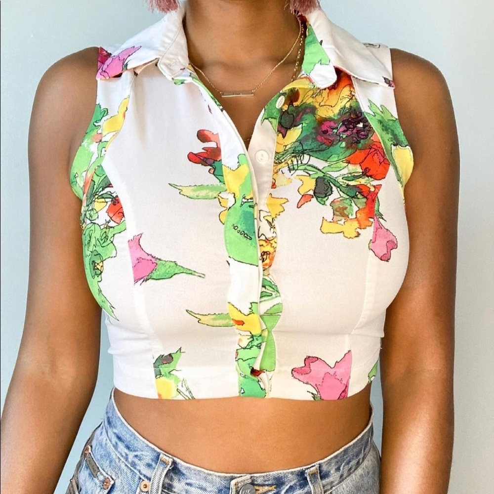Pretty girl floral crop top